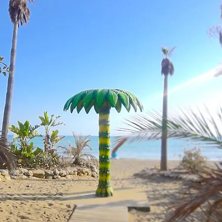 Marbella - Beachside